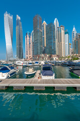 Spektakuläre Architektur von Dubai Marina