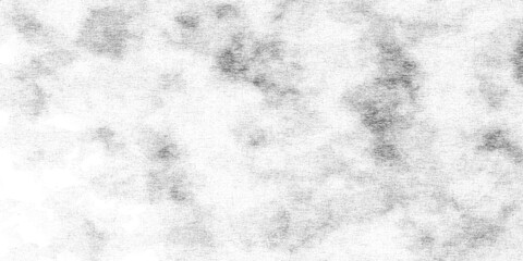 少し汚れた白い壁・パノラマサイズ