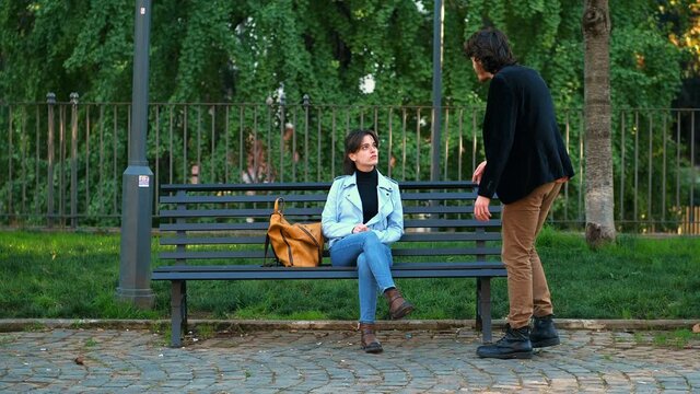 dishonesty, thief - guy asks a girl for information and his accomplice robs her