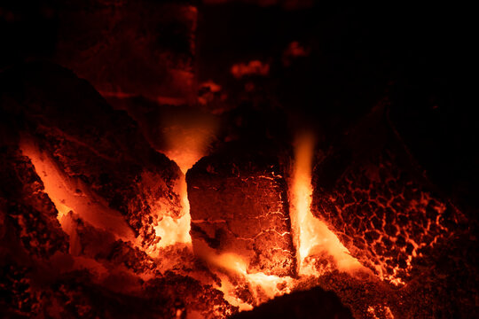 Feuer - Glühen - Lava - Magma