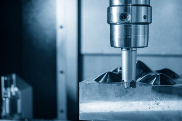 The CNC milling machine rough cutting  the injection mold parts by indexable  endmill tools. The mold and die manufacturing process by machining center with the solid endmill tools.