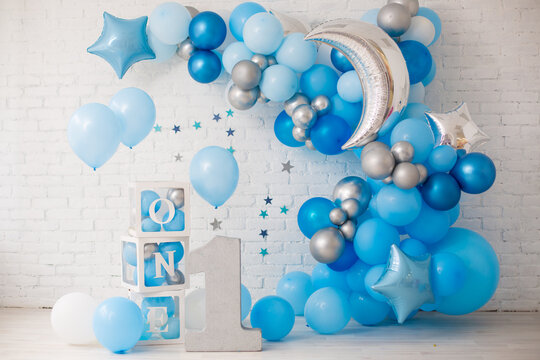 Blue decor for first birthday for boy