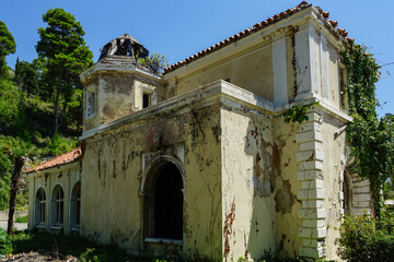 Croatia, The Abandoned Hotels of Kupari. Hotel burned and destroyed during the Croatian War of Independence