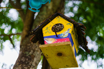 CASA DE PAJAROS COLOMBIANA, PAJARERA