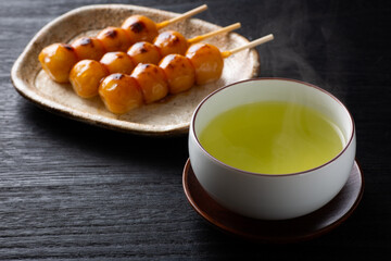 和菓子と緑茶