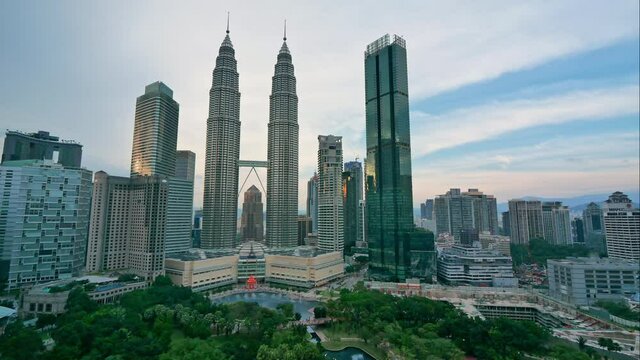 Beautiful Time lapse Kuala Lumpur city skyline of Petronas Twin Towers
