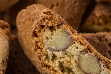Cantuccini alla mandorla, italian cookies
