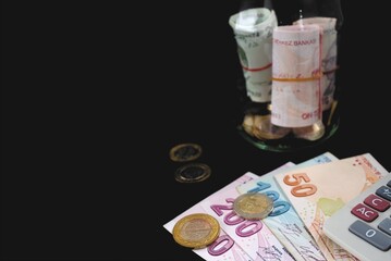 euro notes and coins