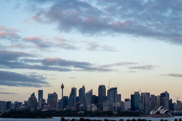 Fototapeta na wymiar Sydney city skyline at dawn