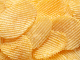 Wavy potato chips