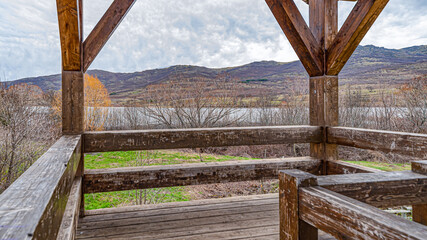 Obraz premium Viewpoint in the mountains on a cloudy day
