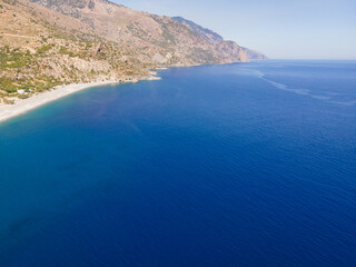 Obraz premium A beautiful beach south of Crete with a wide view 