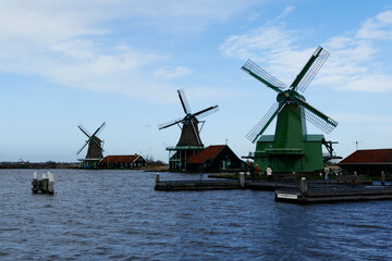 Naklejka premium Classic windmills of Zaanse Schans in the Netherlands