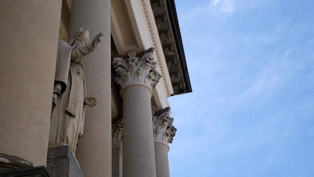 Ivrea, Piemonte. Italy. 05-28-2021. Imposing statue. Parish of Santa Maria Assunta. Panning 4K