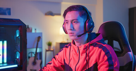 cyber sport gamer playing game © ryanking999