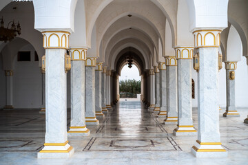 Fototapeta premium Classic architecture elements. Building with many column and arch