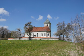 Fototapeta na wymiar St. Margaretha bei Pfaffing