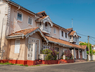 Fototapeta na wymiar Abandoned house in Sri Lanka