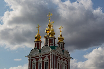 Fototapeta na wymiar The Church of the Transfiguration of the Savior in the Novodevichy Convent
