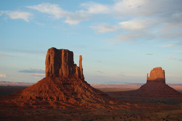 Fototapeta na wymiar The scenic desert landscape of Monument Valley, Arizona/Utah Border.