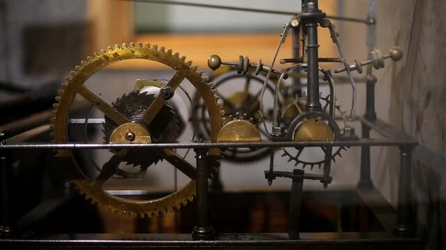 The mechanism of the ancient clock.