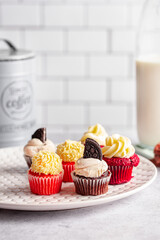 Cupcake session in kitchen environment