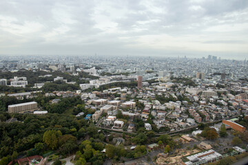 Fototapeta premium 東山動物園から見る名古屋市風景