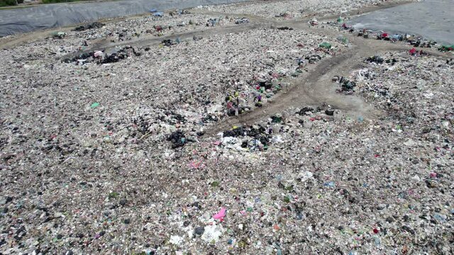 Aerial view of the garbage mountain