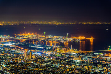 六甲から見た神戸と大阪湾の夜景
