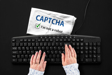 rag width words CAPTCHA I am not a robot and pc keyboard