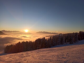 Sonnenuntergang Skigebiet