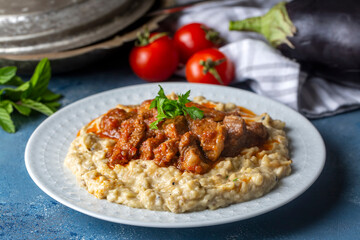 Turkish Food Hunkar Begendi made with Eggplant and Meat.