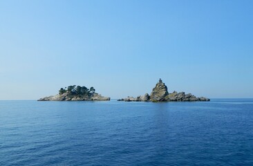 two islands