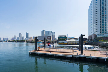 【東京都】都市風景 ウオーターズ竹芝と水辺の景観