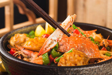 Mixed seafood dry pot, crab, abalone, shrimp