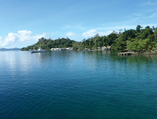 Fototapeta na wymiar Langa langa lagoon in Pacific ocean 