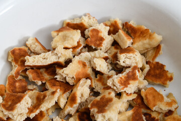 tortillas with poppy seeds cooking process. Flatbreads are divided into parts