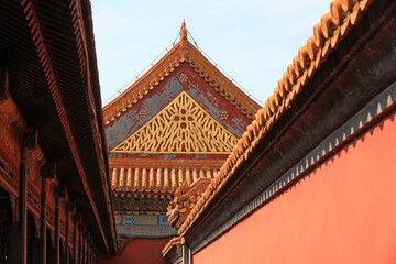 Fototapeta na wymiar Traditional Chinese architecture in the summer palace, Beijing