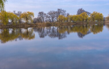 Fototapeta na wymiar Morning landscape with Zaplavka river in Gupalivka village, central Ukraine.
