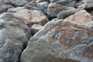 Fototapeta na wymiar rocks on the foreshore