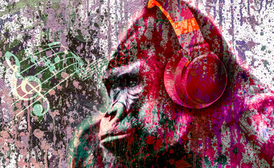dj-gorilla-affenkopf im kopfhörer mit kreativen bunten abstrakten elementen auf hellem hintergrund © reznik_val