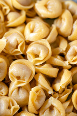 Tortellini freschi, Cibo Italiano 