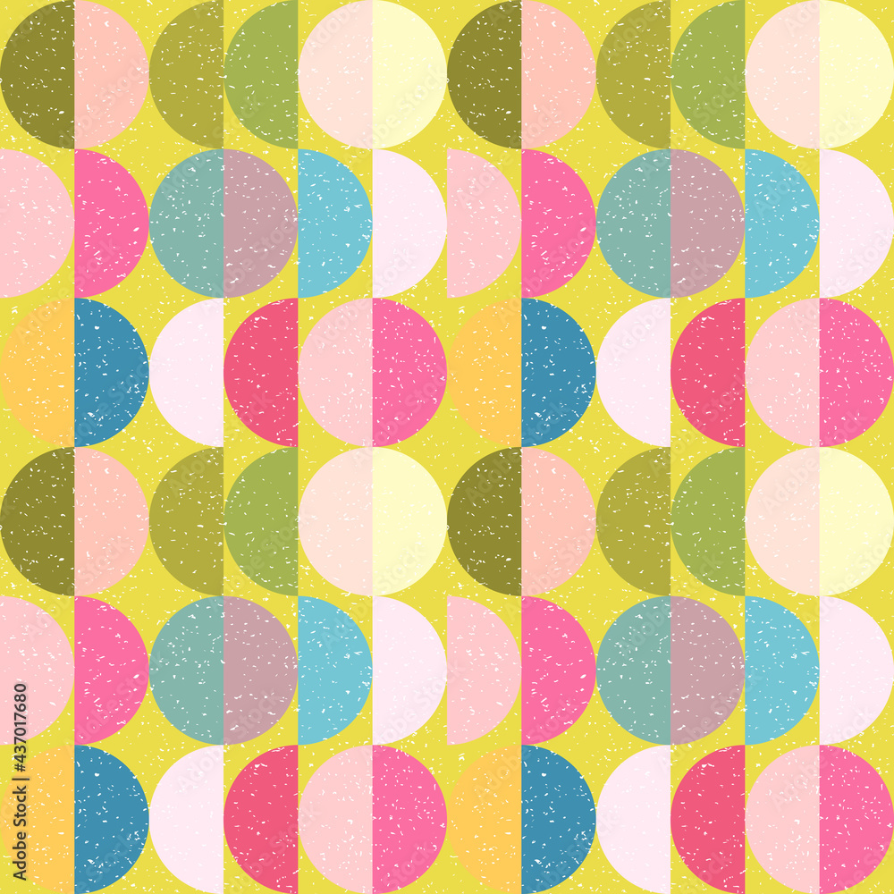 Aufkleber Modern vector abstract seamless geometric pattern with semicircles and circles in retro scandinavian style. Pastel colored colorful shapes with worn out texture .