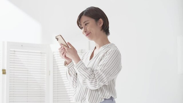 スマートフォン・女性
