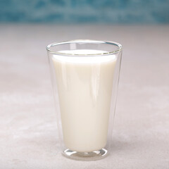 Lactose-free milk or Glass of fresh cow's or coconut milk.