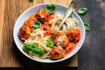 Spaghetti pasta with meatballs and tomato sauce
