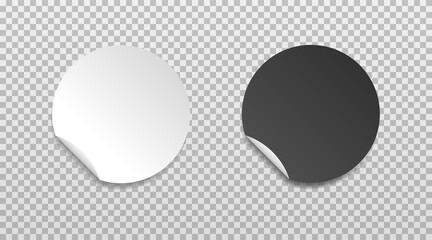 White and black round folded edge sticker. Empty paper price tag templates with peeling corner. Blank layout for any notes. Vector illustration isolated on transparent background.
