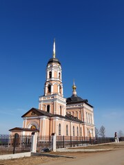 Fototapeta na wymiar Orthodox church on a background of blue sky.