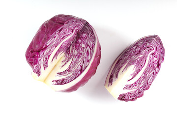 Obraz premium Purple cabbage isolated on white background..Red cabbage slice isolated on white background.