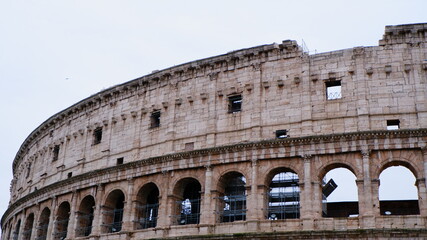 Obraz premium The Roman Coliseum in the early morning